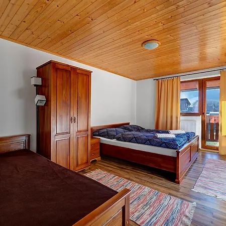 Lazon Apartment *